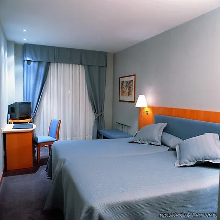 Ciudad De מלון וייאדוליד