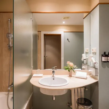 Szálloda Ciudad De 4*