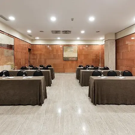 Nh Ciudad De 4*