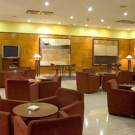 מלון Ciudad De 4*