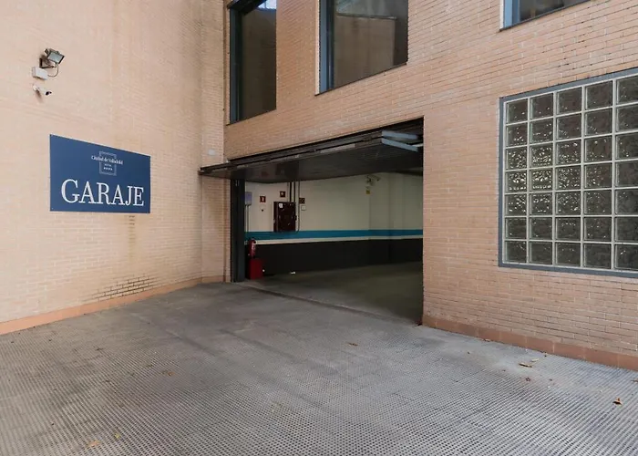 Hotel Nh Ciudad De 4*