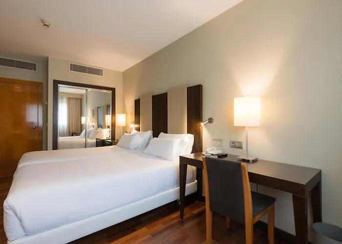 Hotel Nh Ciudad De 4*