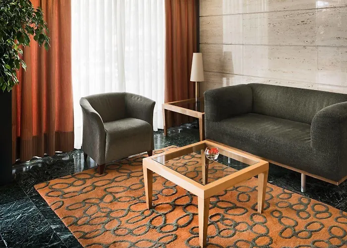 Ciudad De Hotel 4*