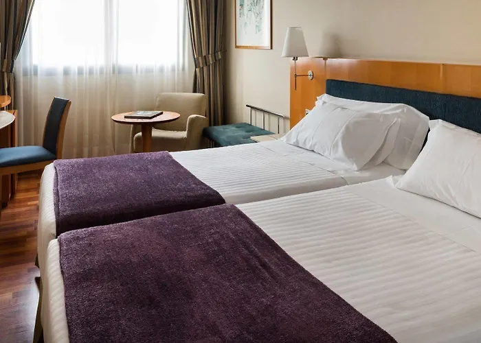 Hotel Nh Ciudad De 4*